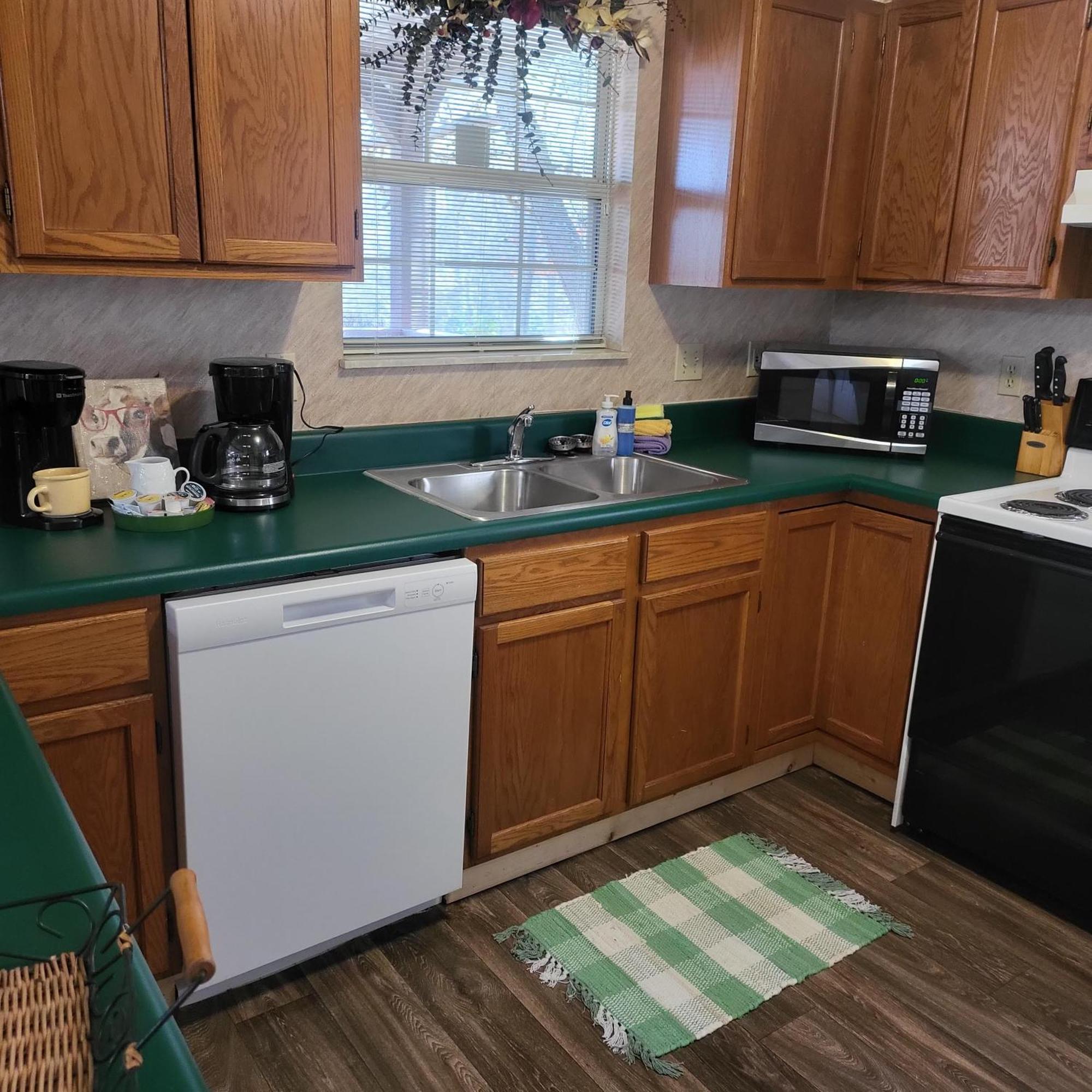 Mountain Dew - 2 Bedrooms, 2 Baths, Sleeps 4 Cabin Gatlinburg Exteriör bild