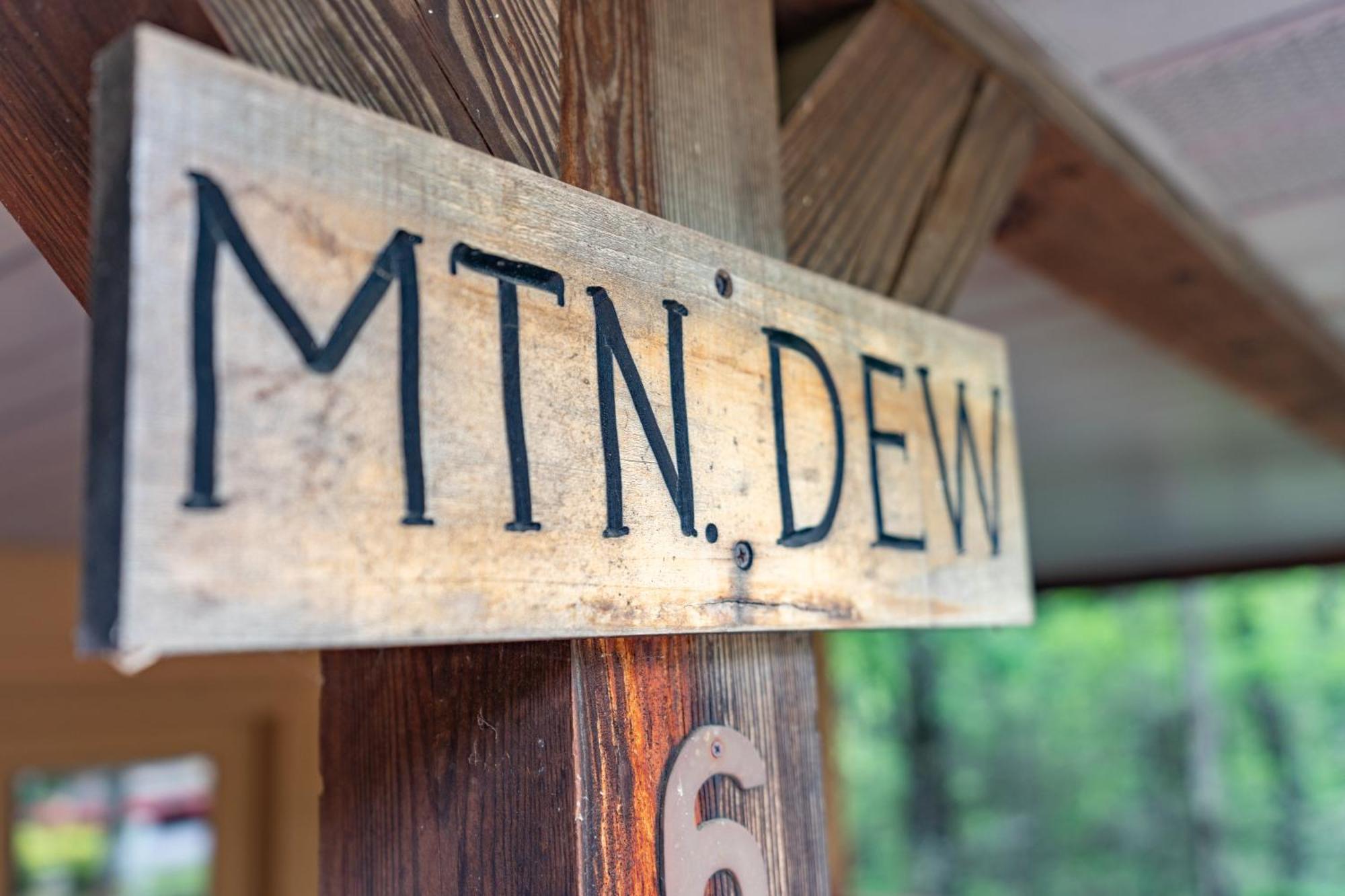Mountain Dew - 2 Bedrooms, 2 Baths, Sleeps 4 Cabin Gatlinburg Exteriör bild
